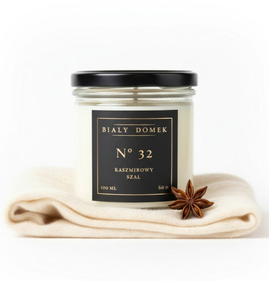 Kaszmirowy szal - świeca sojowa